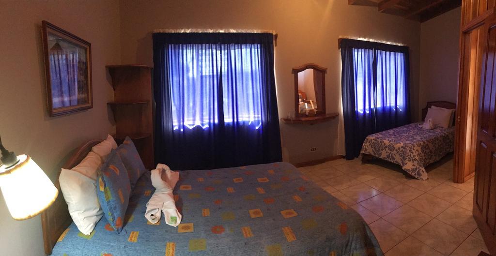 מונטה ורדה Hotel Las Orquideas מראה חיצוני תמונה