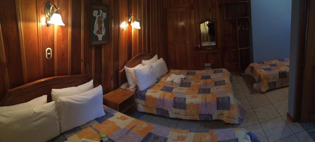 מונטה ורדה Hotel Las Orquideas מראה חיצוני תמונה
