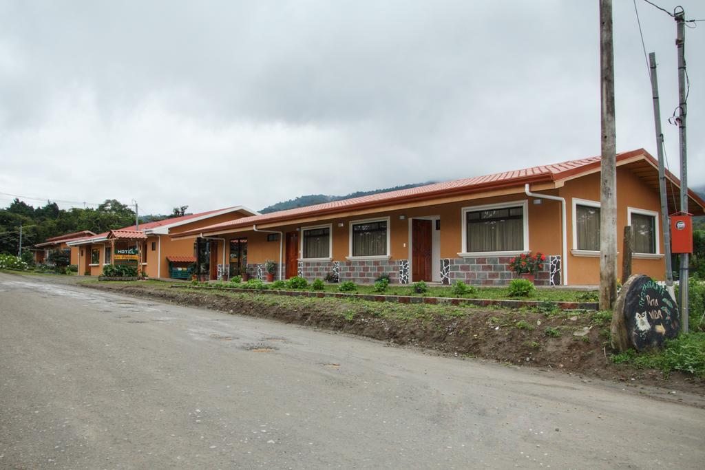 מונטה ורדה Hotel Las Orquideas מראה חיצוני תמונה