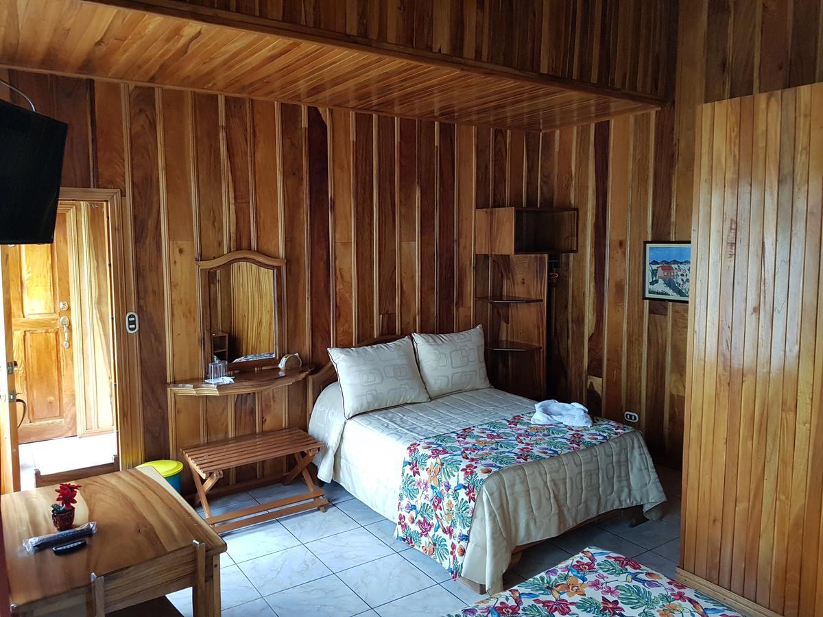 מונטה ורדה Hotel Las Orquideas מראה חיצוני תמונה